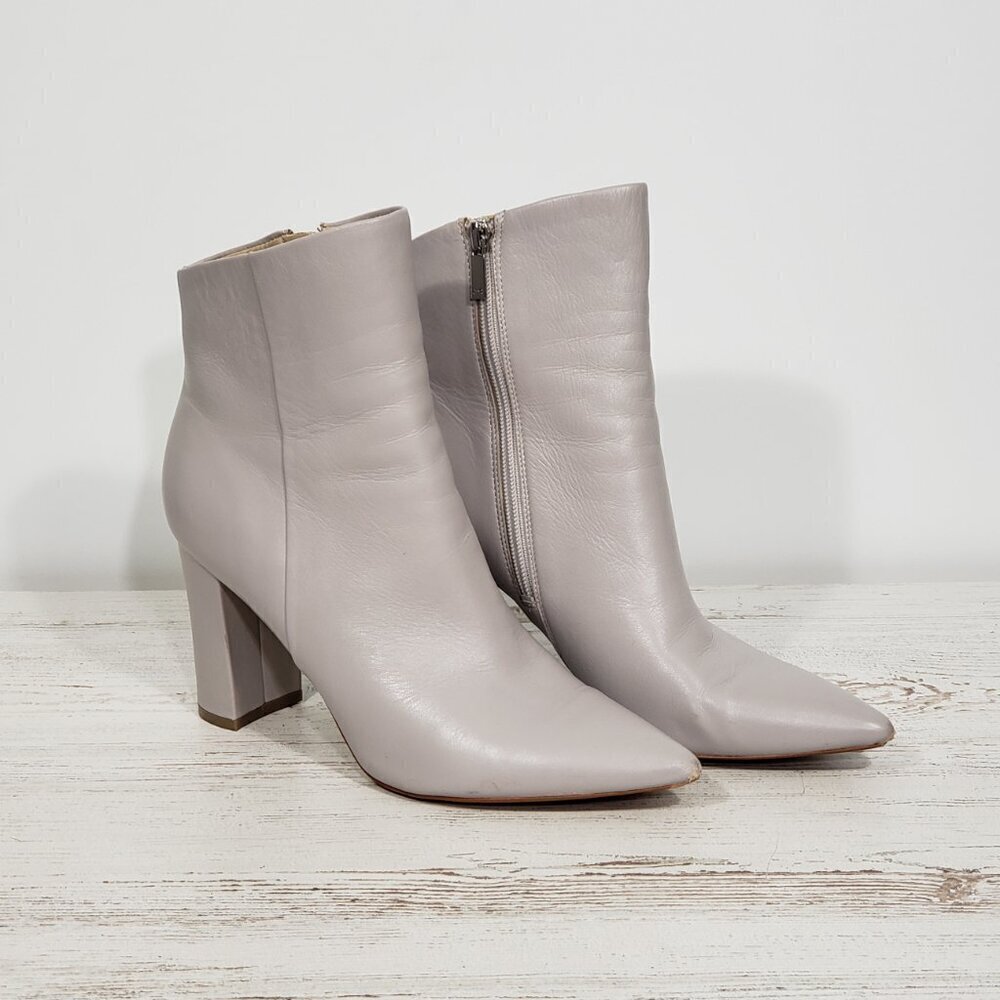Marc Fisher Taupe Grey Leather Bootie 3.5" Heel Size 8.5 - Picture 2 of 8